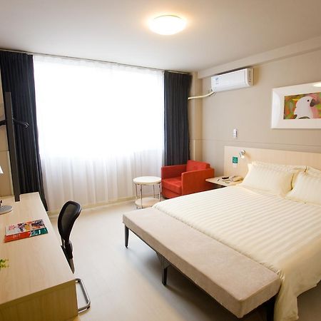 Jinjiang Inn Sanya Hexi Road Qingren Bridge Exterior photo